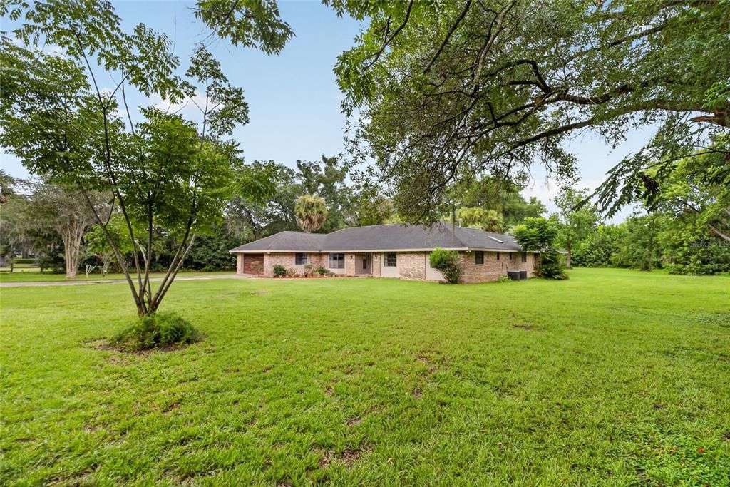 Active With Contract: $449,000 (3 beds, 3 baths, 3102 Square Feet)