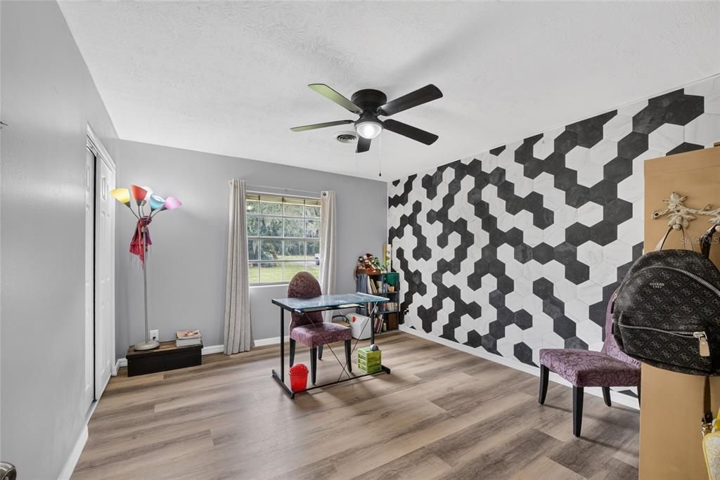 Active With Contract: $449,000 (3 beds, 3 baths, 3102 Square Feet)