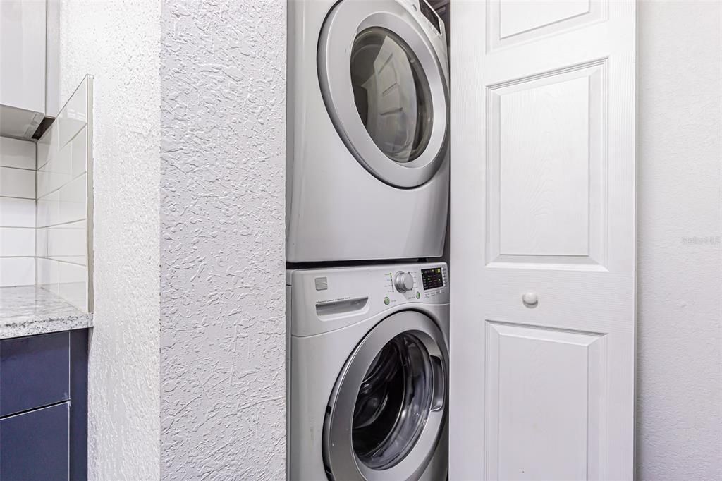 For Rent: $2,000 (3 beds, 1 baths, 1528 Square Feet)