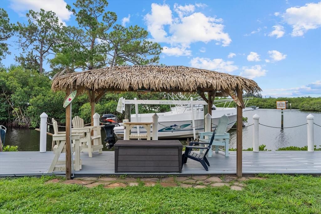 For Sale: $675,000 (3 beds, 2 baths, 1913 Square Feet)