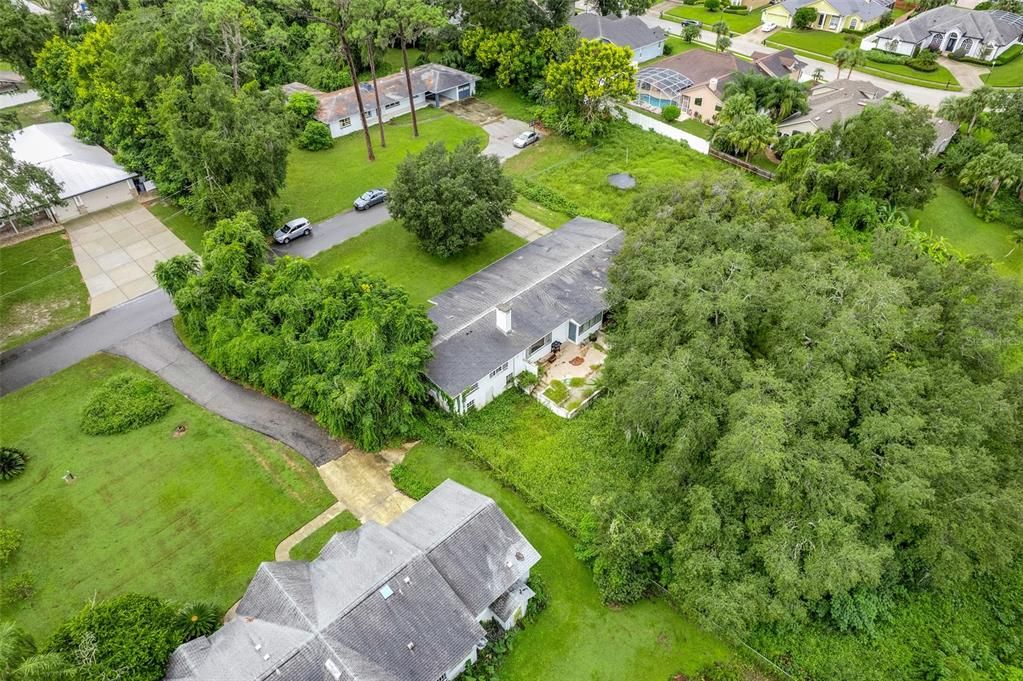 Activo con contrato: $424,999 (4 camas, 2 baños, 1982 Pies cuadrados)