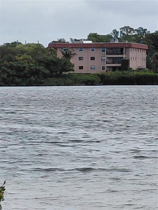 En Venta: $262,000 (2 camas, 2 baños, 960 Pies cuadrados)