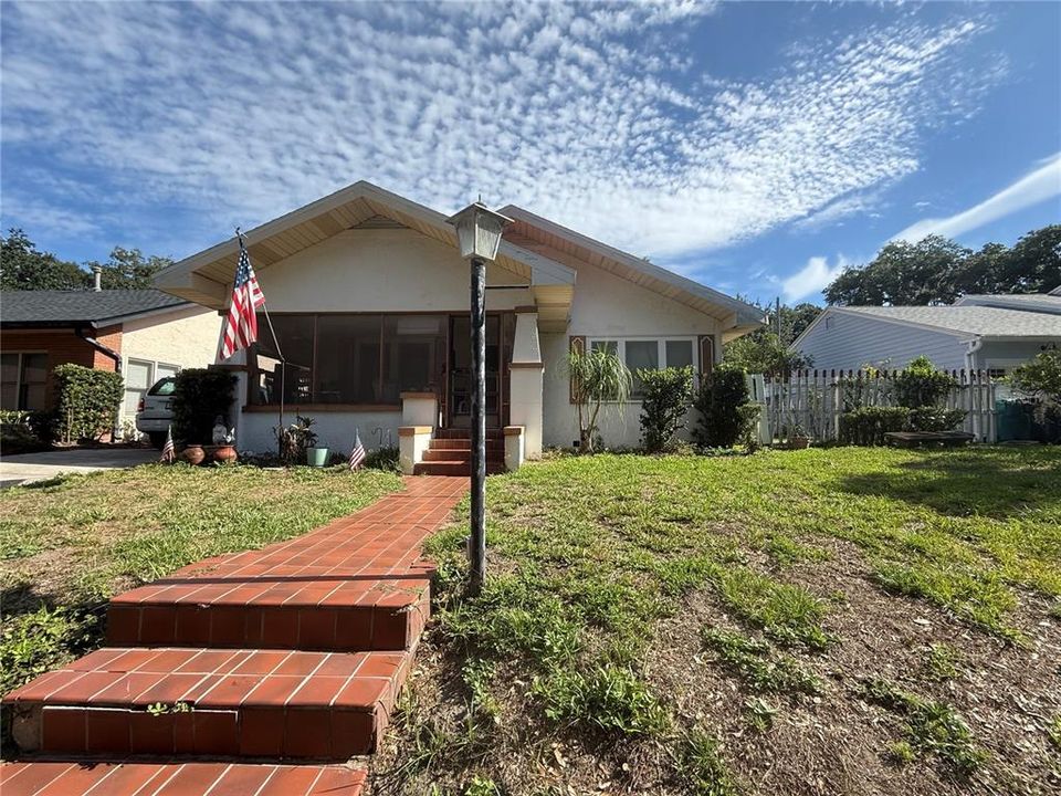 Vendido Recientemente: $580,000 (3 camas, 1 baños, 1540 Pies cuadrados)
