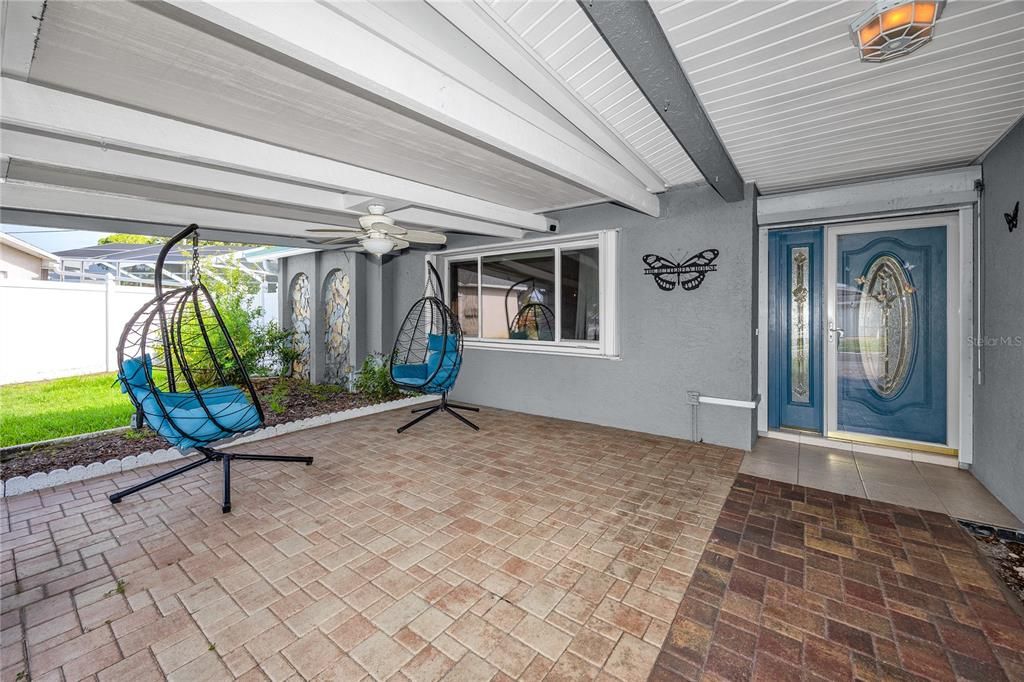 En Venta: $699,900 (3 camas, 2 baños, 2188 Pies cuadrados)