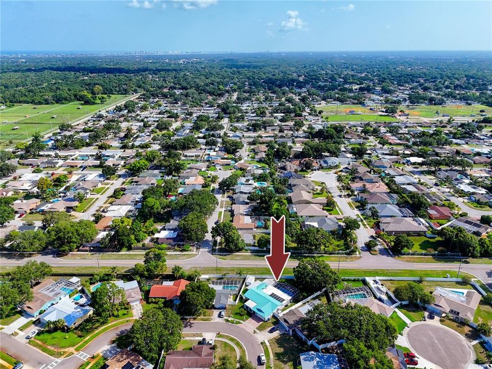 En Venta: $699,900 (3 camas, 2 baños, 2188 Pies cuadrados)
