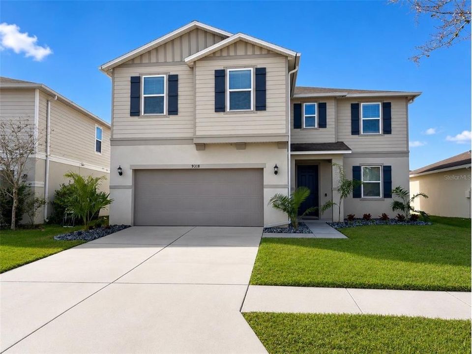 For Rent: $2,850 (3 beds, 2 baths, 2770 Square Feet)
