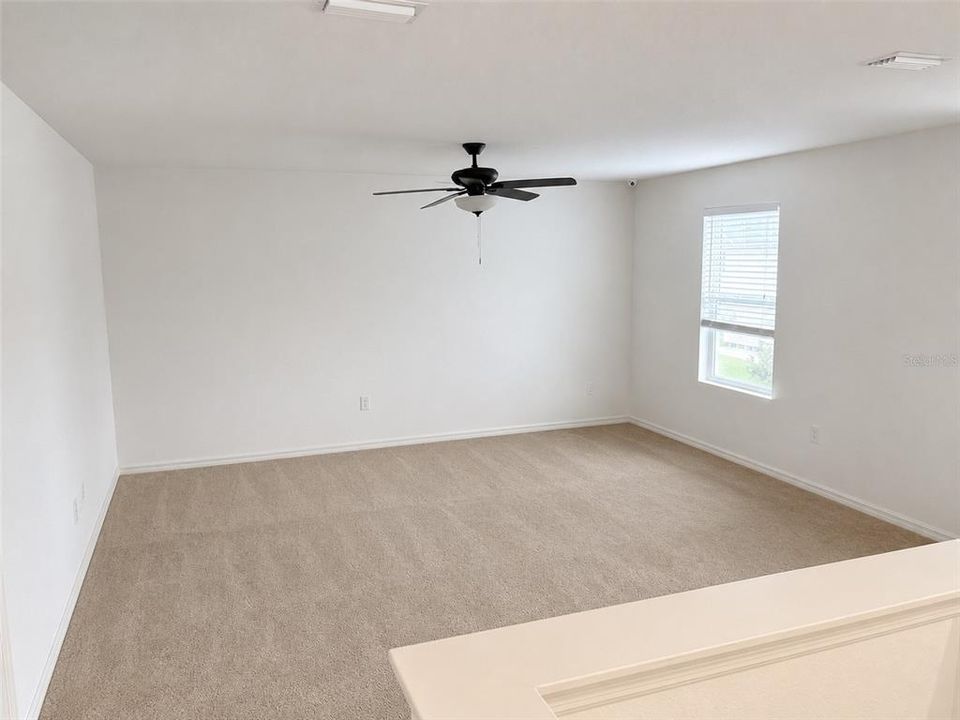 For Rent: $2,850 (3 beds, 2 baths, 2770 Square Feet)