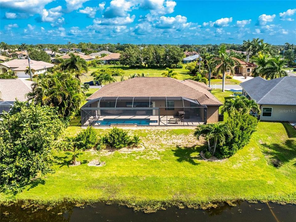 En Venta: $595,000 (3 camas, 2 baños, 2016 Pies cuadrados)