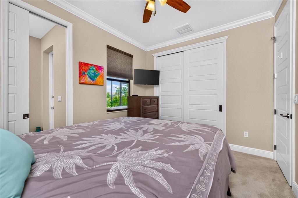 En Venta: $595,000 (3 camas, 2 baños, 2016 Pies cuadrados)