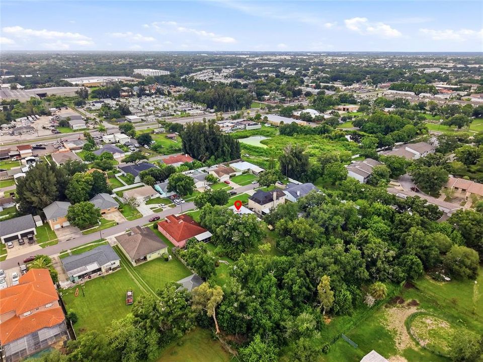 En Venta: $675,000 (4 camas, 2 baños, 2439 Pies cuadrados)