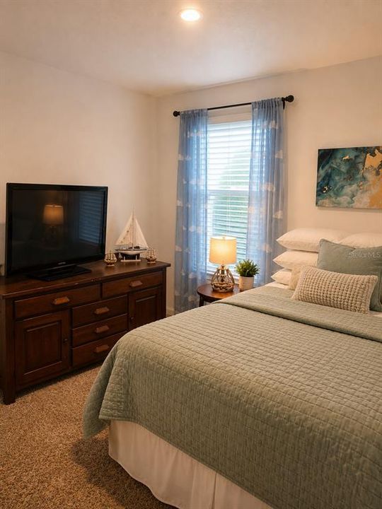 For Sale: $310,000 (4 beds, 2 baths, 1856 Square Feet)