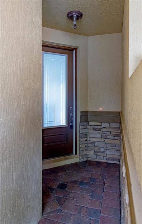 En Venta: $359,990 (3 camas, 2 baños, 1676 Pies cuadrados)