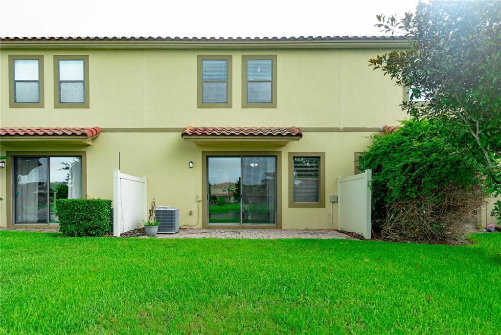 En Venta: $359,990 (3 camas, 2 baños, 1676 Pies cuadrados)