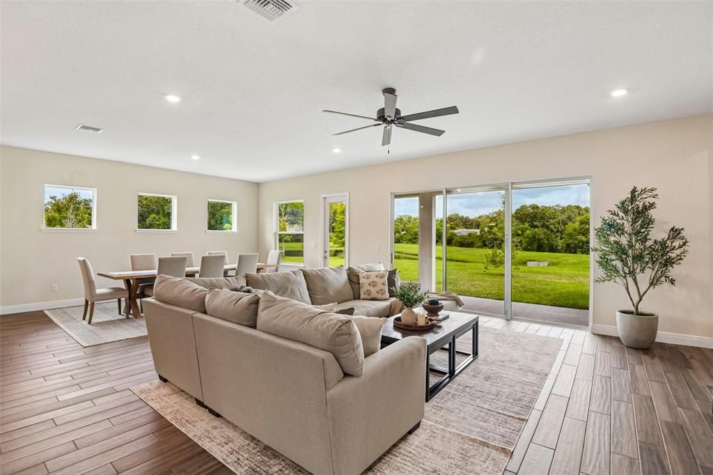 For Sale: $995,000 (4 beds, 3 baths, 3251 Square Feet)