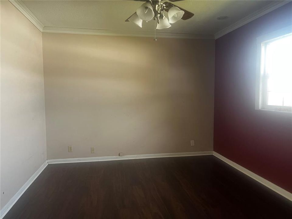 For Sale: $340,000 (3 beds, 2 baths, 1735 Square Feet)