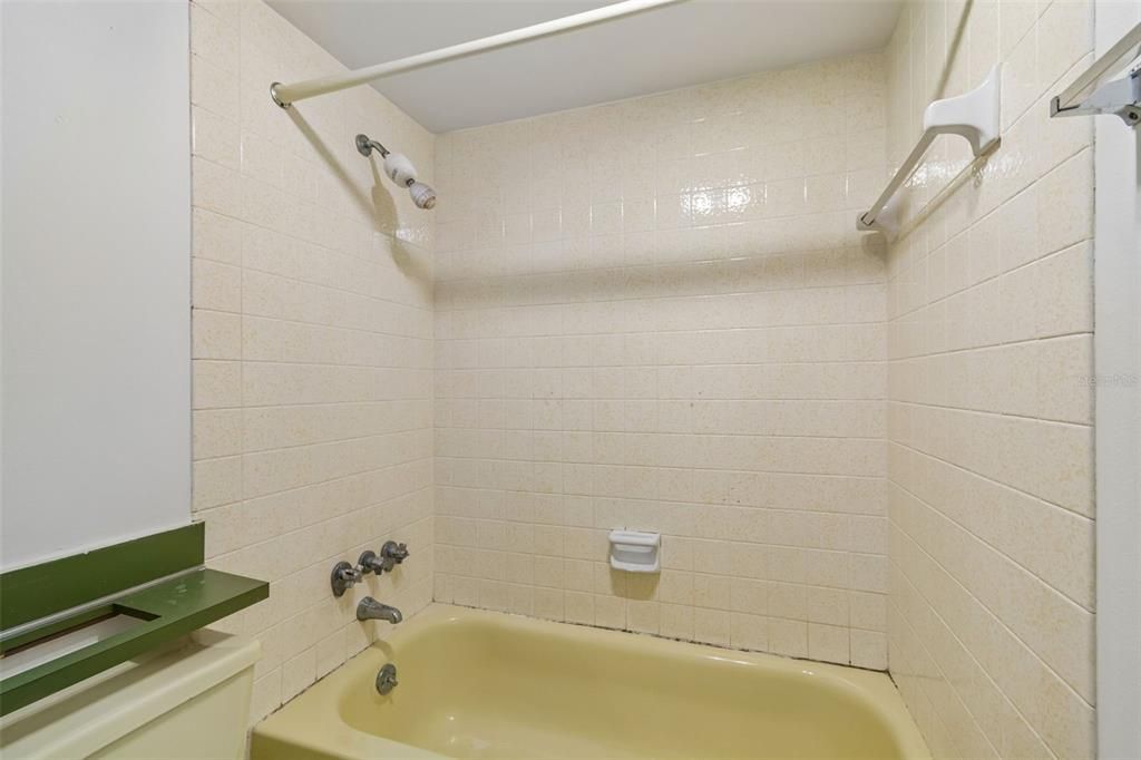 En Venta: $110,000 (2 camas, 2 baños, 1150 Pies cuadrados)