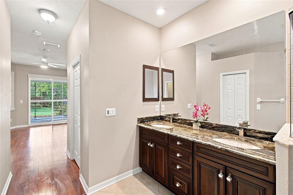 For Sale: $459,000 (4 beds, 3 baths, 2233 Square Feet)