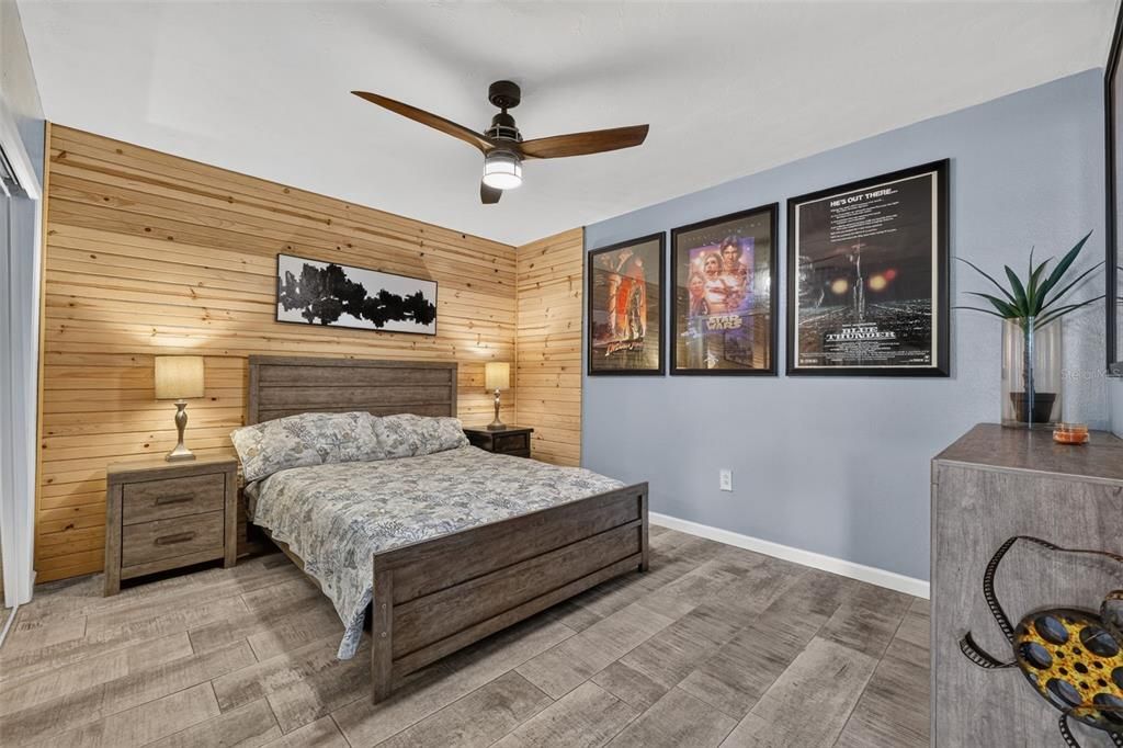 Active With Contract: $475,000 (3 beds, 2 baths, 1729 Square Feet)