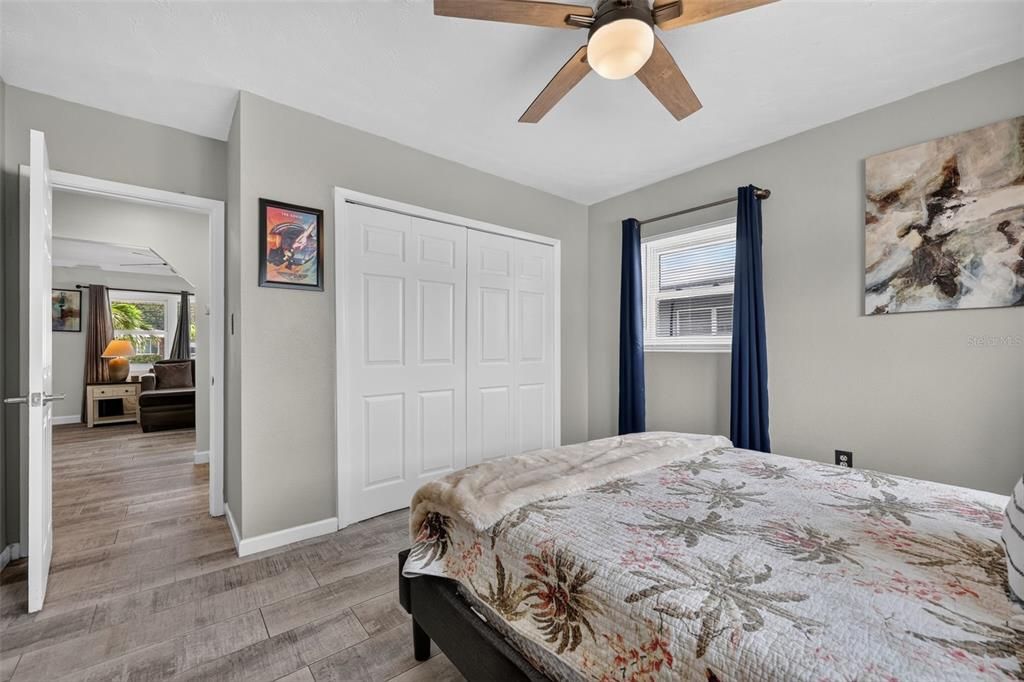 Active With Contract: $475,000 (3 beds, 2 baths, 1729 Square Feet)