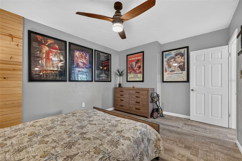 Active With Contract: $475,000 (3 beds, 2 baths, 1729 Square Feet)