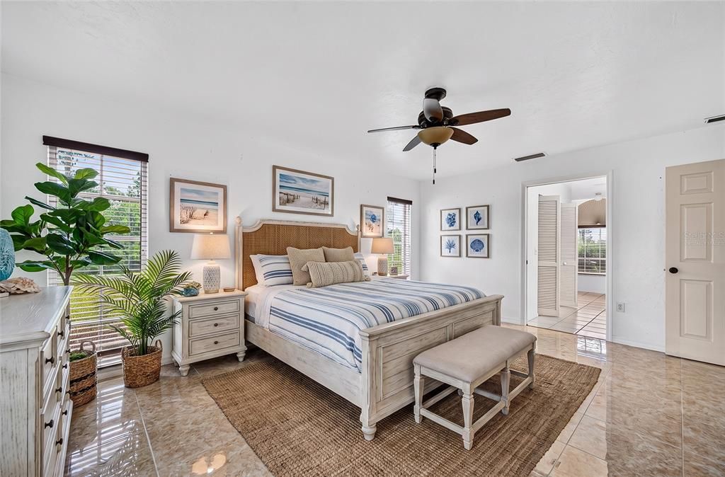 For Sale: $1,499,000 (3 beds, 2 baths, 2193 Square Feet)