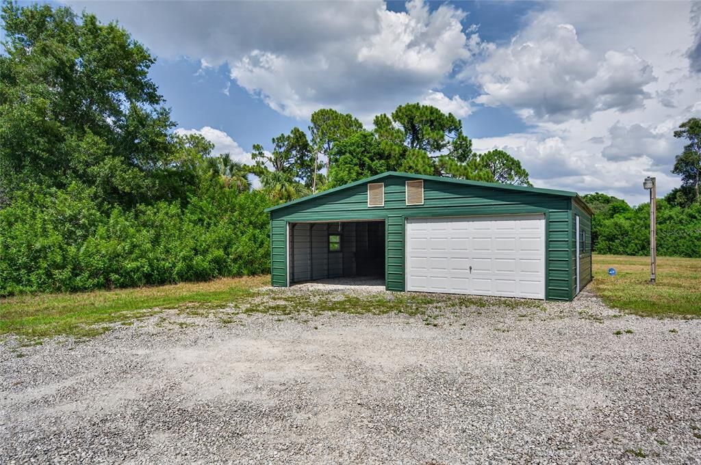 For Sale: $1,499,000 (3 beds, 2 baths, 2193 Square Feet)