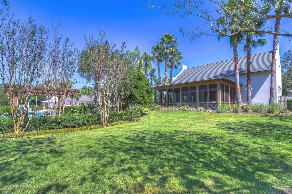 En Venta: $879,000 (4 camas, 3 baños, 3243 Pies cuadrados)
