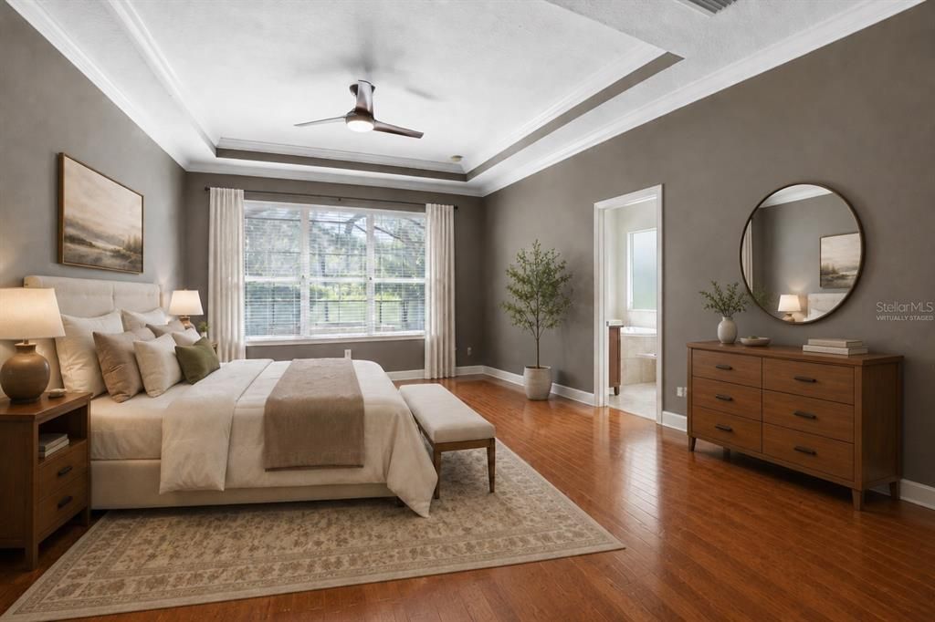 En Venta: $879,000 (4 camas, 3 baños, 3243 Pies cuadrados)