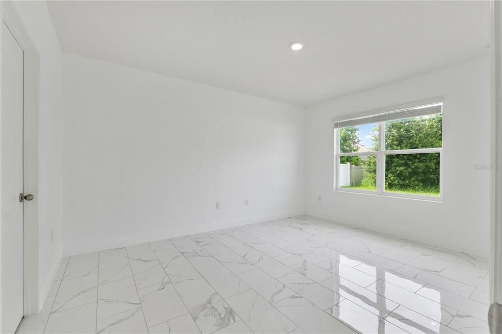 Active With Contract: $265,000 (4 beds, 2 baths, 1825 Square Feet)