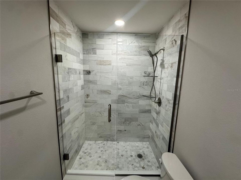 En Venta: $194,900 (3 camas, 2 baños, 1579 Pies cuadrados)