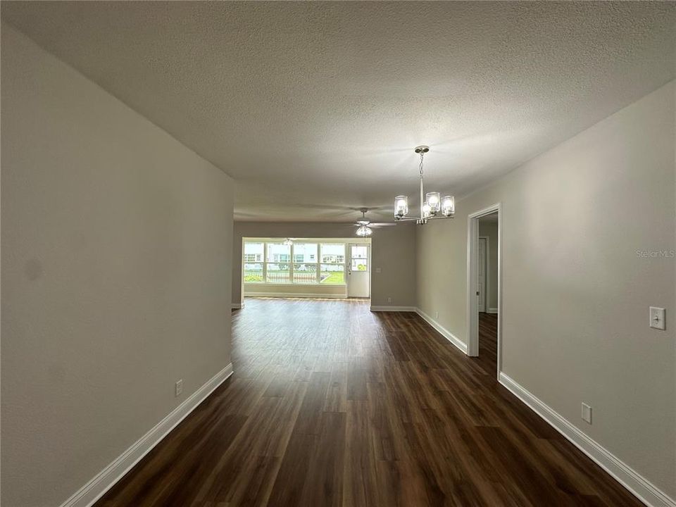 En Venta: $194,900 (3 camas, 2 baños, 1579 Pies cuadrados)