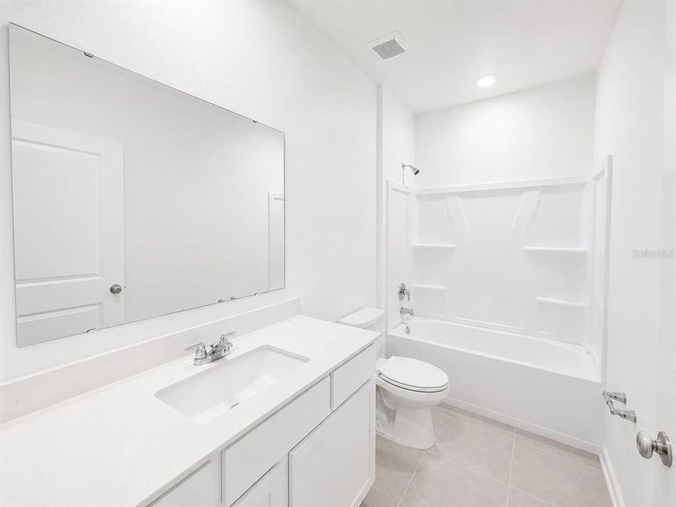 For Rent: $2,450 (3 beds, 2 baths, 1755 Square Feet)