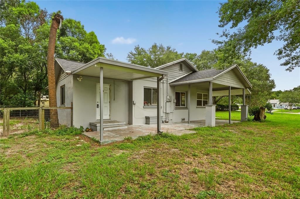 На продажу: $219,999 (3 спален, 1 ванн, 1128 Квадратных фут)