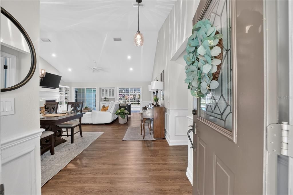 For Sale: $925,000 (4 beds, 2 baths, 2190 Square Feet)