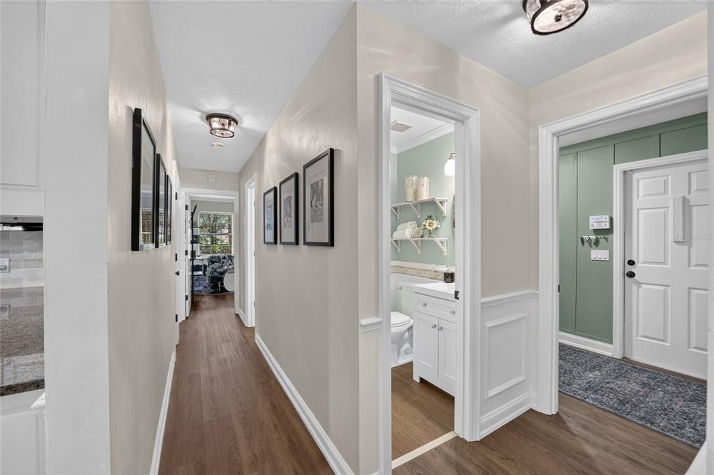 For Sale: $925,000 (4 beds, 2 baths, 2190 Square Feet)