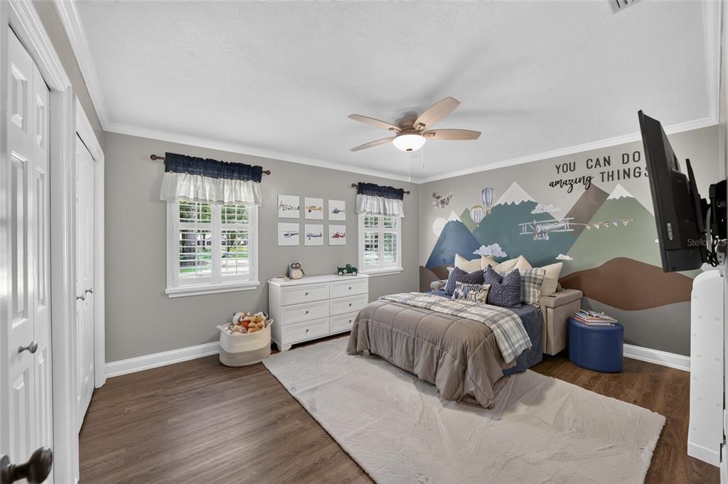 For Sale: $925,000 (4 beds, 2 baths, 2190 Square Feet)