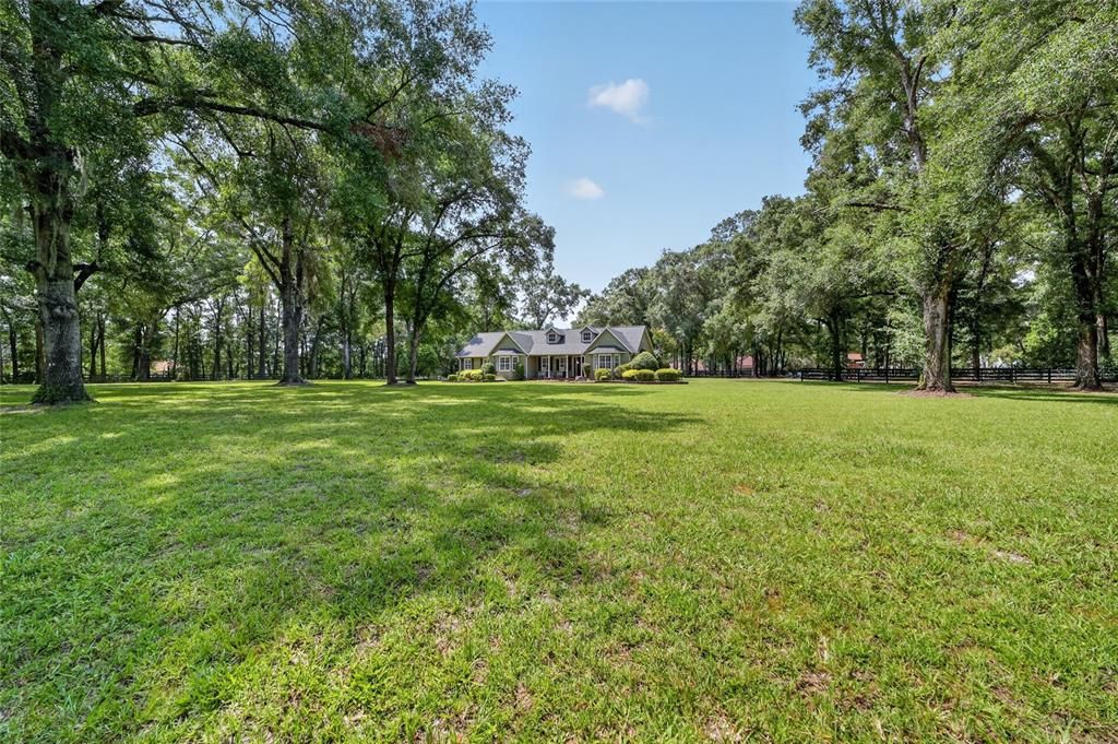 For Sale: $925,000 (4 beds, 2 baths, 2190 Square Feet)