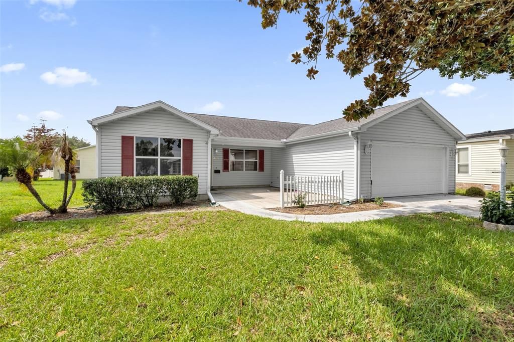For Sale: $310,000 (3 beds, 2 baths, 1392 Square Feet)