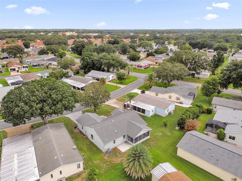 For Sale: $310,000 (3 beds, 2 baths, 1392 Square Feet)