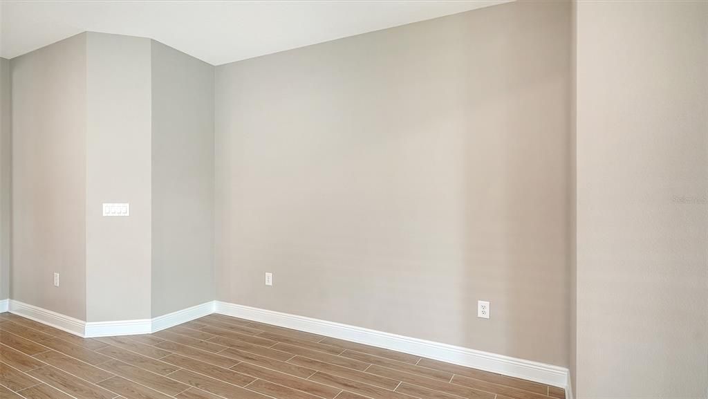 For Sale: $414,990 (2 beds, 2 baths, 1530 Square Feet)