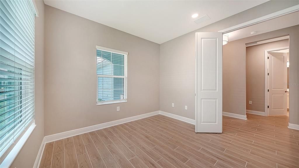 For Sale: $414,990 (2 beds, 2 baths, 1530 Square Feet)