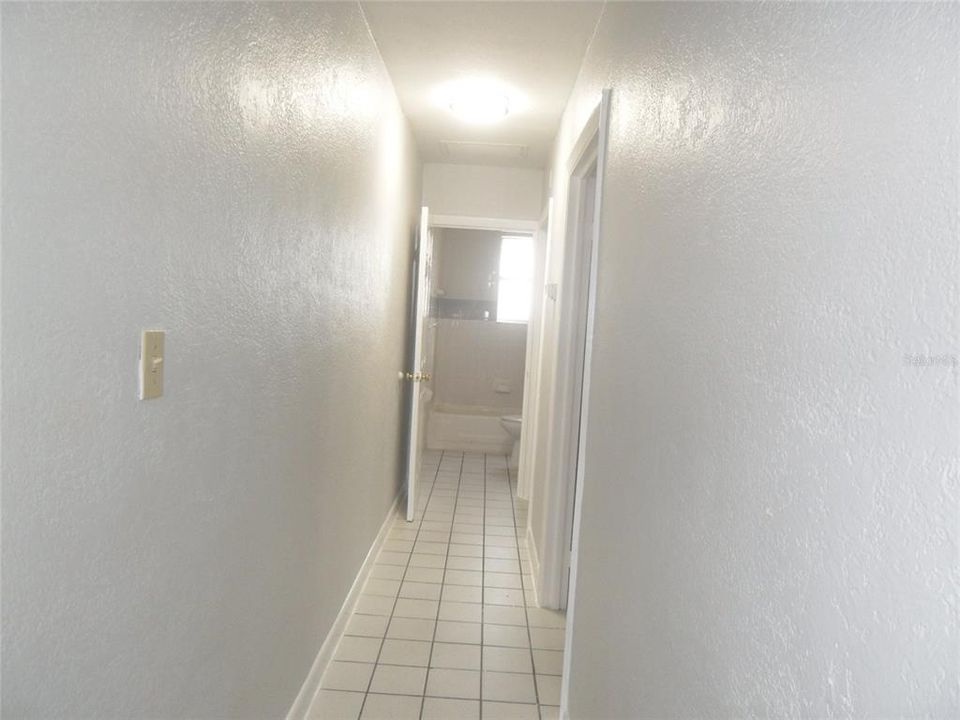 For Rent: $1,490 (2 beds, 1 baths, 782 Square Feet)