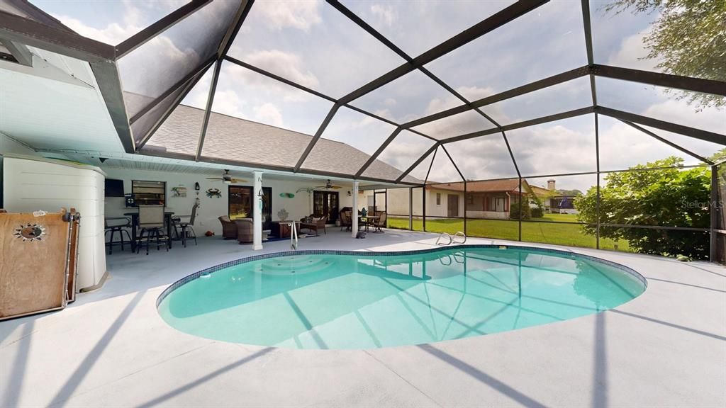 For Sale: $669,900 (3 beds, 2 baths, 2052 Square Feet)