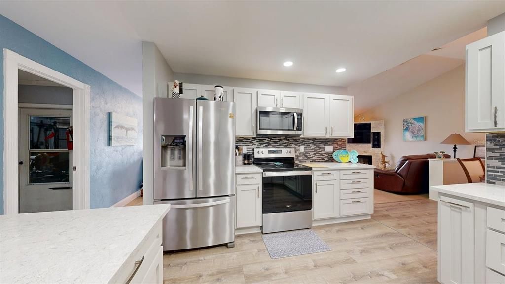 For Sale: $669,900 (3 beds, 2 baths, 2052 Square Feet)