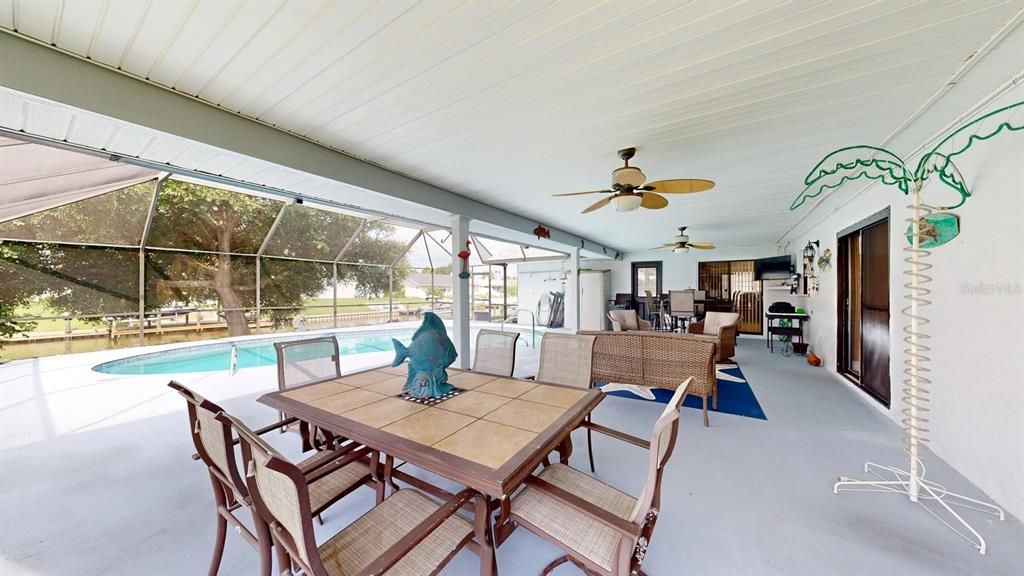 For Sale: $669,900 (3 beds, 2 baths, 2052 Square Feet)