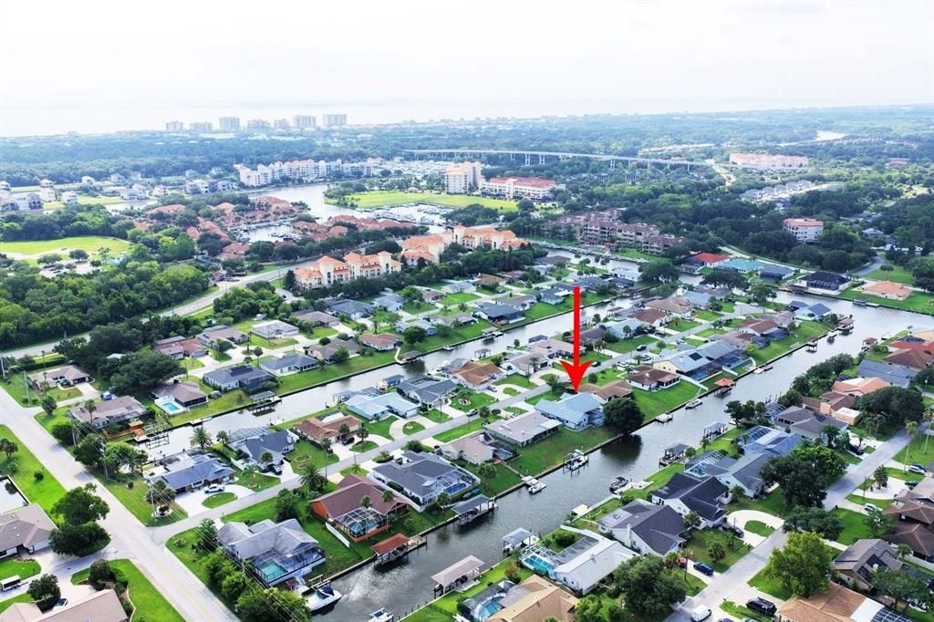 For Sale: $669,900 (3 beds, 2 baths, 2052 Square Feet)