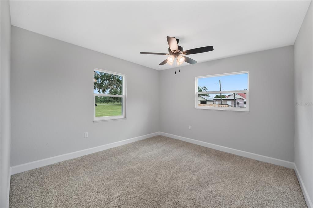 En Venta: $499,950 (3 camas, 2 baños, 2291 Pies cuadrados)