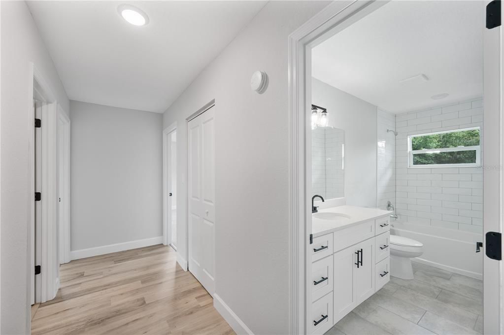 En Venta: $499,950 (3 camas, 2 baños, 2291 Pies cuadrados)