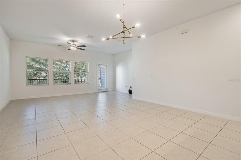 For Rent: $3,300 (4 beds, 3 baths, 2077 Square Feet)