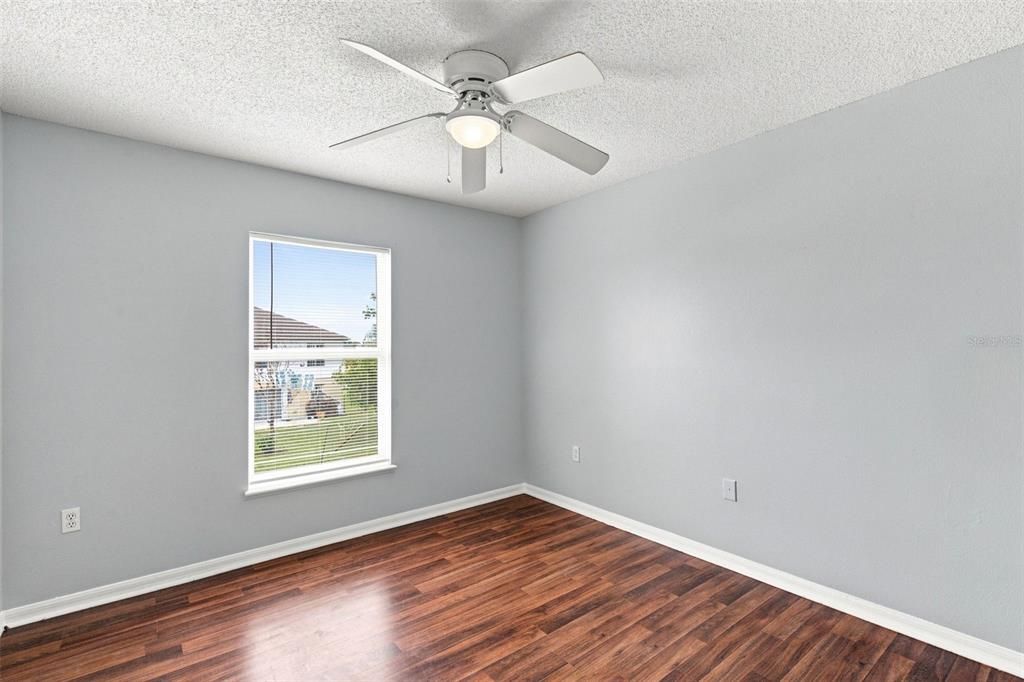 Active With Contract: $289,999 (3 beds, 2 baths, 2215 Square Feet)